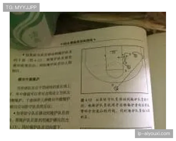 非法掩护如何判定？带你了解移动挡拆的判罚要点